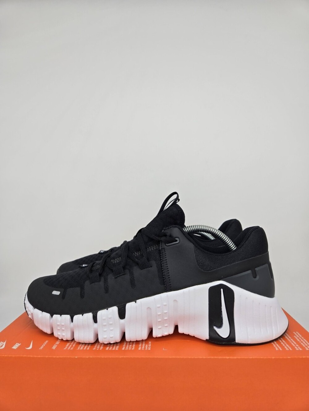 Nike Free Metcon 5 Black Anthracite Women's Workout Shoes Size 6
